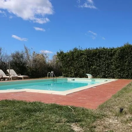 Ferienhaus Mit Privatpool Fuer 10 Personen Ca 500 Qm In Candelara, Adriakueste Italien Und Umgebung Holiday home
